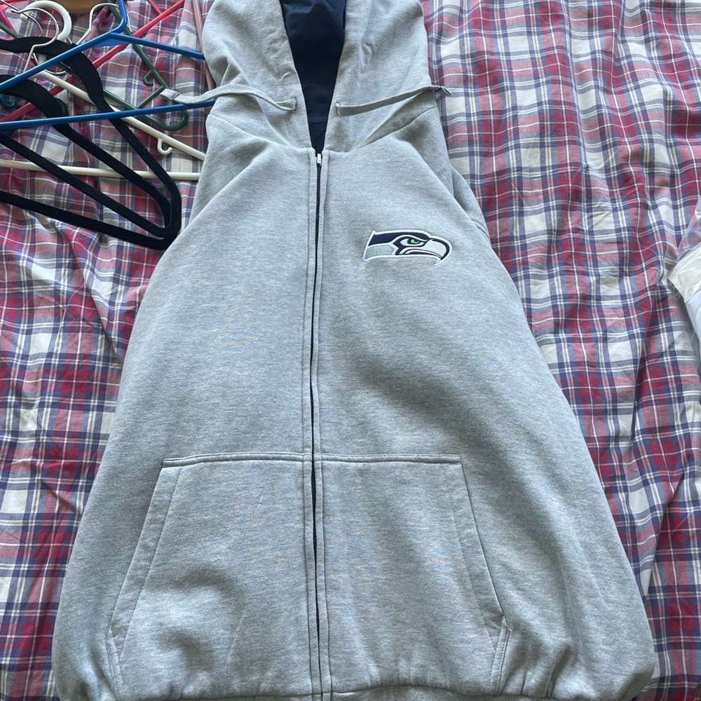 Reversible Seattle Seahawks jacket - Picture 2 of 2